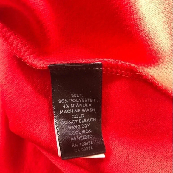 Design Lab Cutout Back  Top - Picture 5 of 8